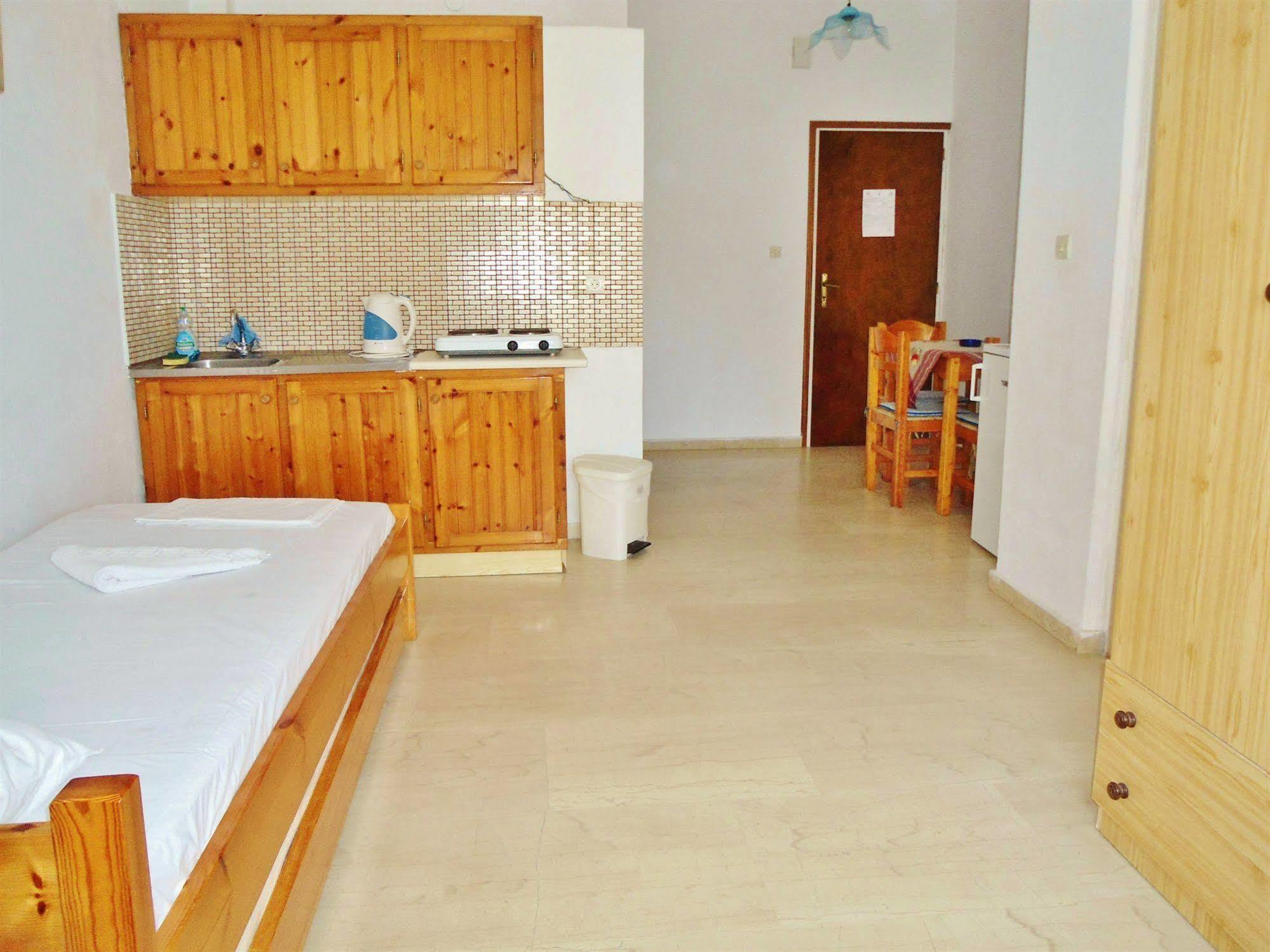 Apollonia Apartments Agia Pelagia Eksteriør bilde